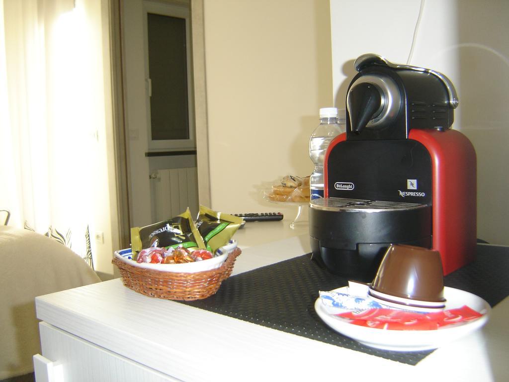 נולי La Dolce Vita B&B מראה חיצוני תמונה