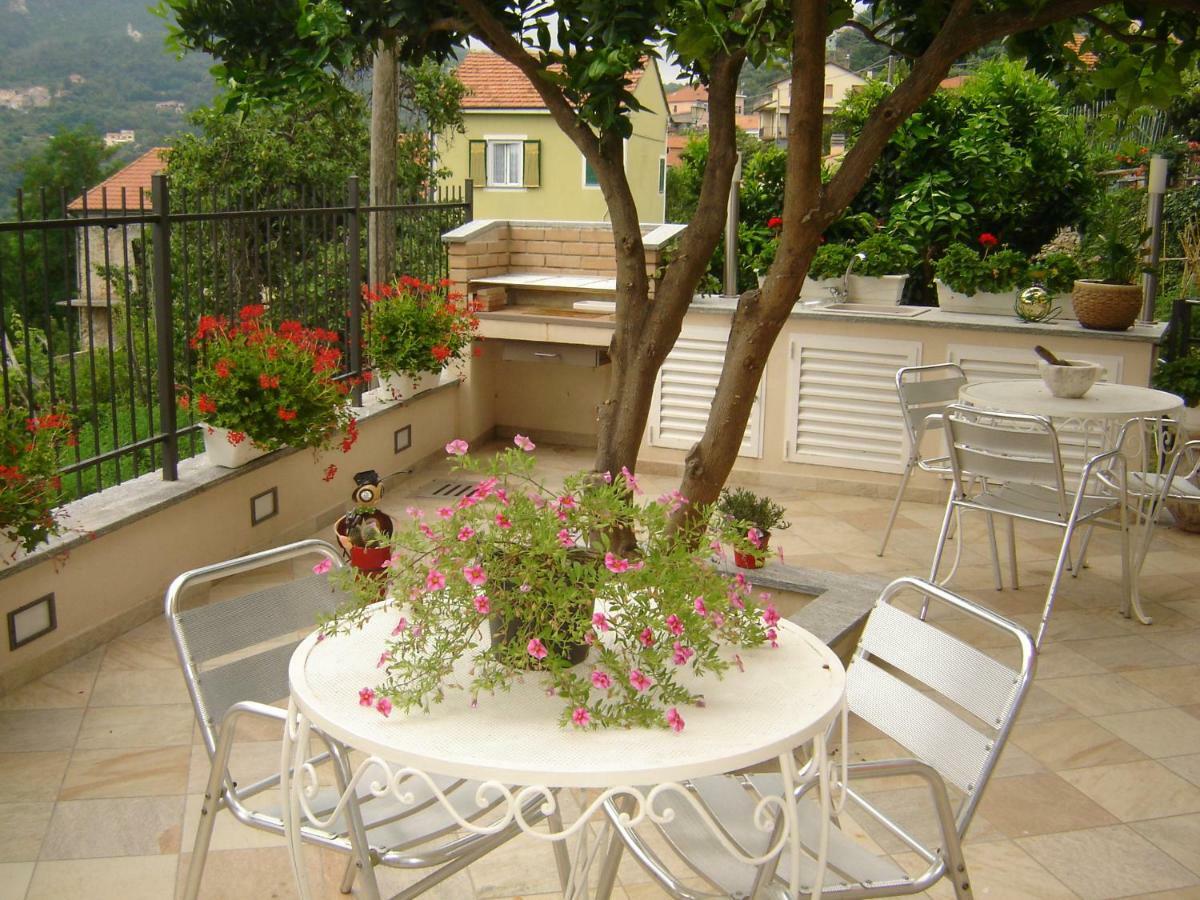 נולי La Dolce Vita B&B מראה חיצוני תמונה